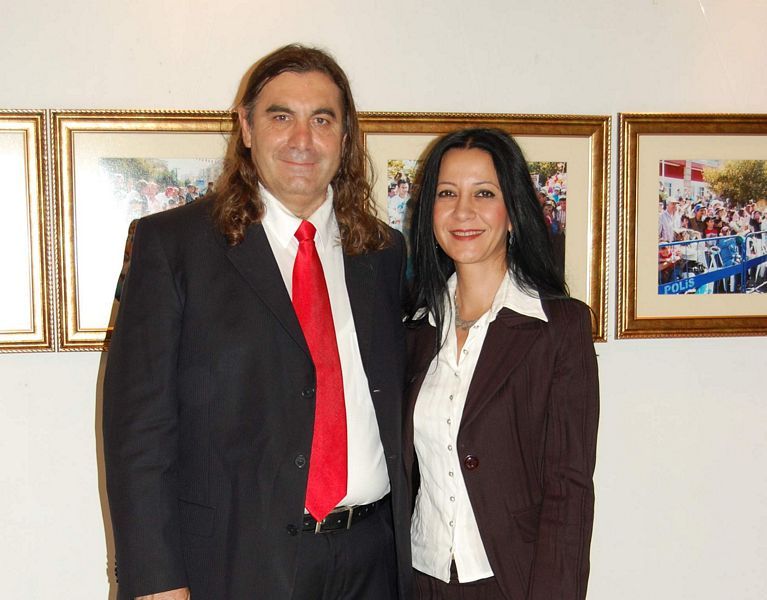 http://www.turklider.org/TR/Portals/57ad7180-c5e7-49f5-b282-c6475cdb7ee7/UserFiles/MR%20CAN%20AKIN/bal%C4%B1kesir_t%C3%BCl%C3%BCkabak%20(15).jpg