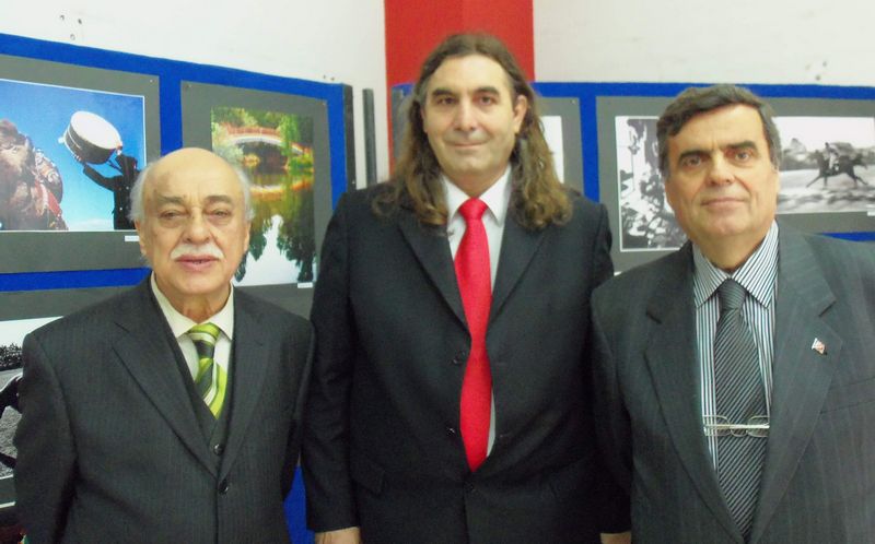 http://www.turklider.org/TR/Portals/57ad7180-c5e7-49f5-b282-c6475cdb7ee7/UserFiles/MR%20CAN%20AKIN/bal%C4%B1kesir_t%C3%BCl%C3%BCkabak%20(2).jpg