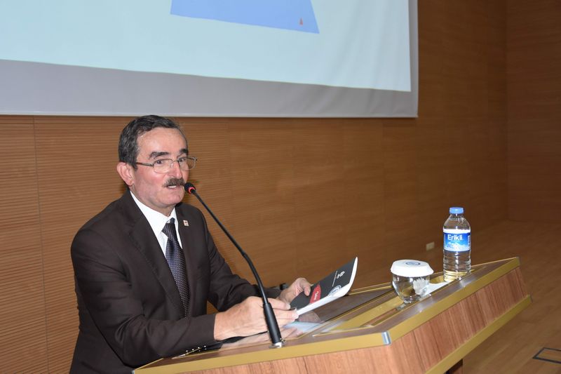 http://www.turklider.org/TR/Portals/57ad7180-c5e7-49f5-b282-c6475cdb7ee7/UserFiles/MR%20CAN%20AKIN/bayburt%20gesam%20(5).jpg