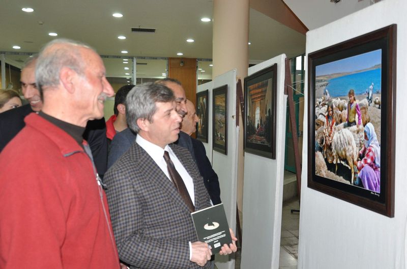 http://www.turklider.org/TR/Portals/57ad7180-c5e7-49f5-b282-c6475cdb7ee7/UserFiles/MR%20CAN%20AKIN/bitlis%20gesam%20(9).jpg
