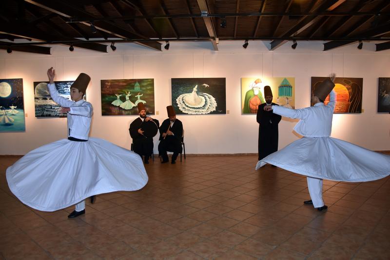 http://www.turklider.org/TR/Portals/57ad7180-c5e7-49f5-b282-c6475cdb7ee7/UserFiles/MR%20CAN%20AKIN/can_akin_ecaterina_nicolau_izmit%20(8).JPG