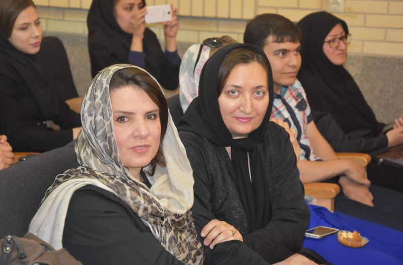 http://www.turklider.org/TR/Portals/57ad7180-c5e7-49f5-b282-c6475cdb7ee7/UserFiles/MR%20CAN%20AKIN/gesam%20iran%20(36).jpg