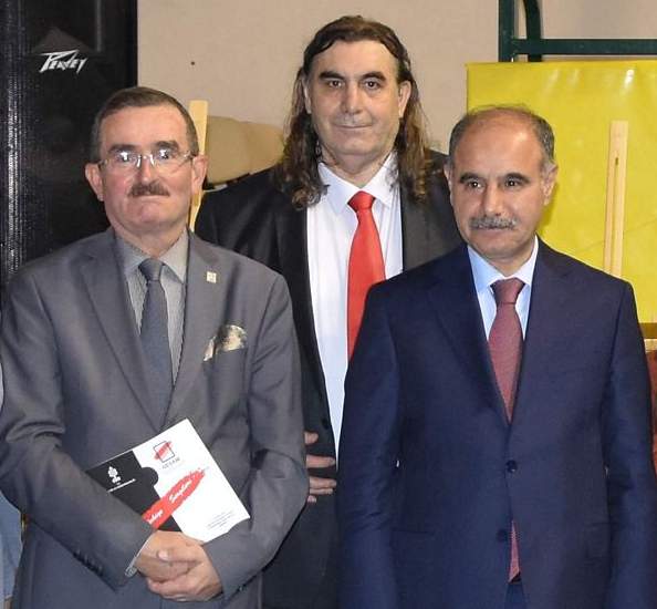 http://www.turklider.org/TR/Portals/57ad7180-c5e7-49f5-b282-c6475cdb7ee7/UserFiles/MR%20CAN%20AKIN/gesam%20sirnak%20(34).jpg