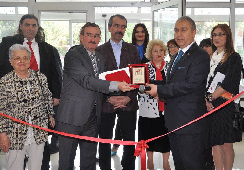 http://www.turklider.org/TR/Portals/57ad7180-c5e7-49f5-b282-c6475cdb7ee7/UserFiles/MR%20CAN%20AKIN/gesam_ISPARTA%20(21).JPG