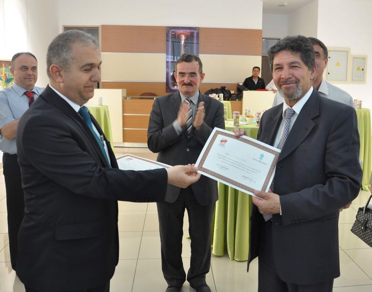 http://www.turklider.org/TR/Portals/57ad7180-c5e7-49f5-b282-c6475cdb7ee7/UserFiles/MR%20CAN%20AKIN/gesam_ISPARTA%20(28).JPG