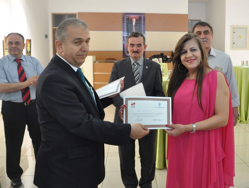 http://www.turklider.org/TR/Portals/57ad7180-c5e7-49f5-b282-c6475cdb7ee7/UserFiles/MR%20CAN%20AKIN/gesam_ISPARTA%20(29).JPG