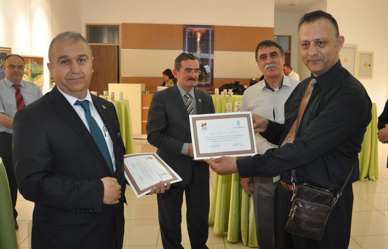 http://www.turklider.org/TR/Portals/57ad7180-c5e7-49f5-b282-c6475cdb7ee7/UserFiles/MR%20CAN%20AKIN/gesam_ISPARTA%20(32).JPG