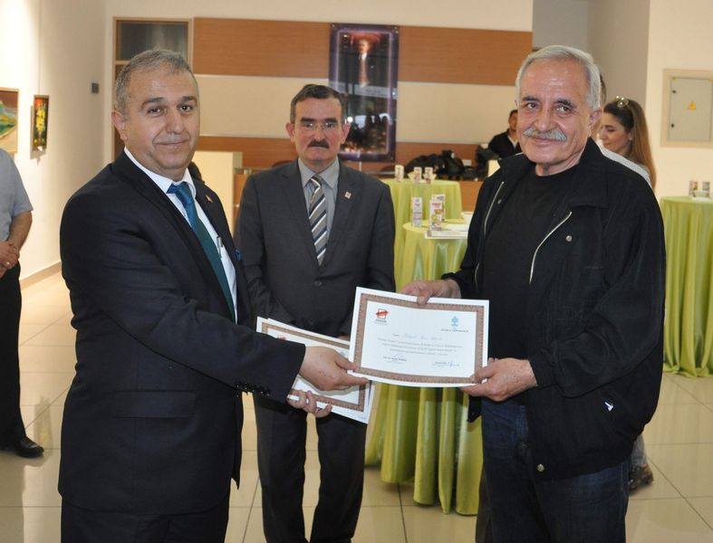 http://www.turklider.org/TR/Portals/57ad7180-c5e7-49f5-b282-c6475cdb7ee7/UserFiles/MR%20CAN%20AKIN/gesam_ISPARTA%20(33).JPG