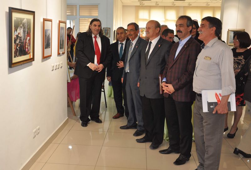 http://www.turklider.org/TR/Portals/57ad7180-c5e7-49f5-b282-c6475cdb7ee7/UserFiles/MR%20CAN%20AKIN/gesam_ISPARTA%20(37).JPG