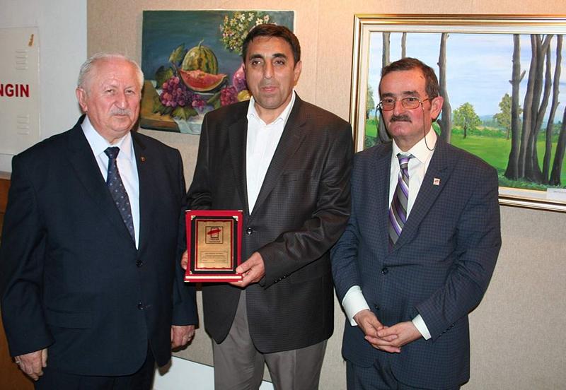 http://www.turklider.org/TR/Portals/57ad7180-c5e7-49f5-b282-c6475cdb7ee7/UserFiles/MR%20CAN%20AKIN/gesam_k%C4%B1r%C4%B1kkale%20(7).jpg