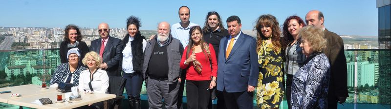 http://www.turklider.org/TR/Portals/57ad7180-c5e7-49f5-b282-c6475cdb7ee7/UserFiles/MR%20CAN%20AKIN/gesam_sanl%C4%B1urfa%20(4).JPG