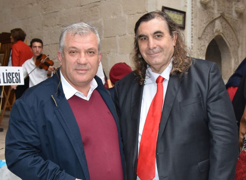 http://www.turklider.org/TR/Portals/57ad7180-c5e7-49f5-b282-c6475cdb7ee7/UserFiles/MR%20CAN%20AKIN/karaman%20gesam%20(22).jpg