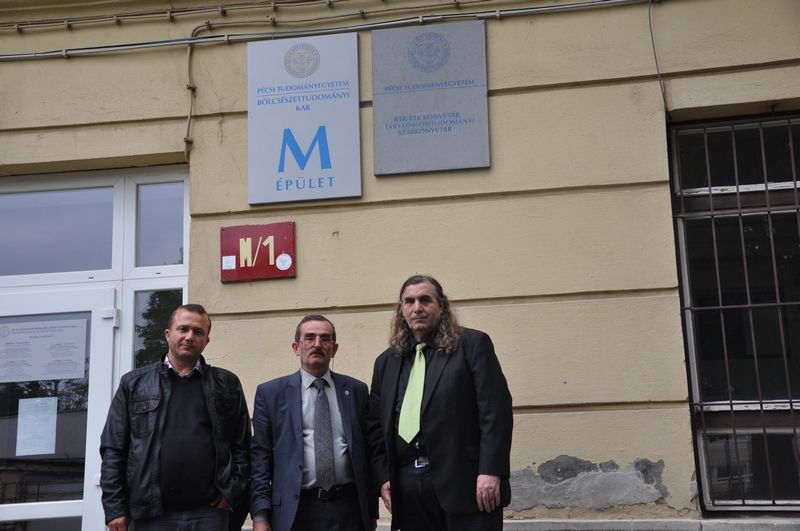 http://www.turklider.org/TR/Portals/57ad7180-c5e7-49f5-b282-c6475cdb7ee7/UserFiles/MR%20CAN%20AKIN/pecs%20university%20(26).JPG