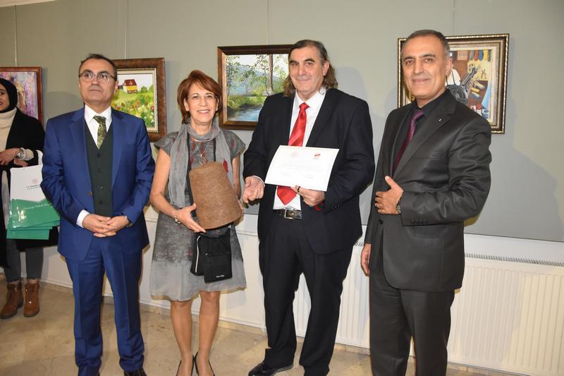 http://www.turklider.org/TR/Portals/57ad7180-c5e7-49f5-b282-c6475cdb7ee7/UserFiles/MR%20CAN%20AKIN/tn_gesam_kocaeli_telif%20(18).JPG